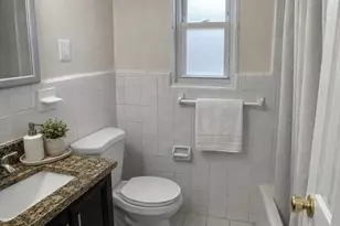 500 17th St NE, Washington, DC 20002 - Photo 9