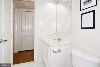 35 14th Street NE #35, Washington, DC 20002 - Photo 23