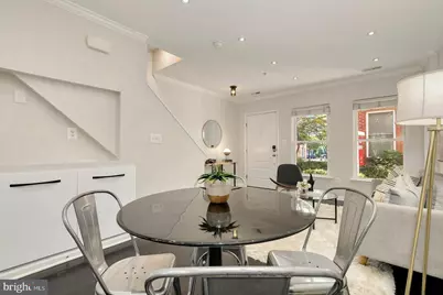 924 4th Street SE, Washington, DC 20003 - Photo 9