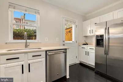 924 4th Street SE, Washington, DC 20003 - Photo 11