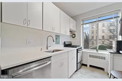 4100 W Street NW #410, Washington, DC 20007 - Photo 5