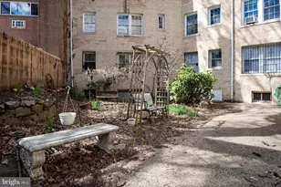 1860 Clydesdale Pl NW, Washington, DC 20009 - Photo 39