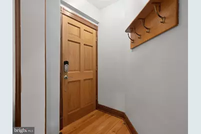 1860 Clydesdale Place NW #105, Washington, DC 20009 - Photo 5