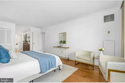 2555 Pennsylvania Avenue NW #409, Washington, DC 20037 - Photo 13