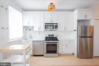 1954 Columbia Road NW #602, Washington, DC 20009 - Photo 9