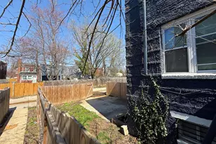 4636 Hillside Rd SE, Washington, DC 20019 - Photo 3