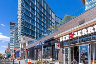 300 M St SW, Washington, DC 20024 - Photo 49