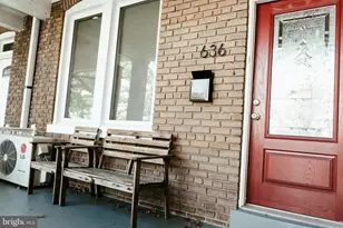 636 Kenyon St NW, Washington, DC 20010 - Photo 3