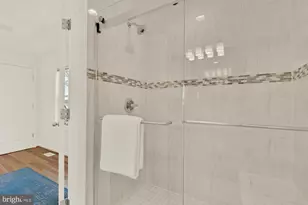 2425 Perry St NE, Washington, DC 20018 - Photo 21