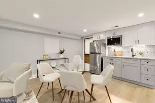 216 12th St SE, Washington, DC 20003 - Photo 23