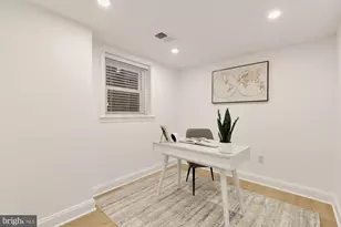 216 12th St SE, Washington, DC 20003 - Photo 25