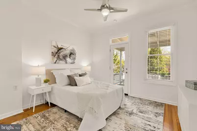 216 12th Street SE, Washington, DC 20003 - Photo 17