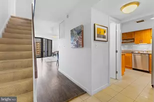 1099 22nd Street NW, Washington, DC 20037 - Photo 11