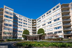 4101 Cathedral Ave NW, Washington, DC 20016 - Photo 3