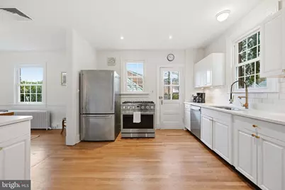 6018 Utah Avenue NW, Washington, DC 20015 - Photo 15