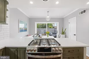 822 Constitution Ave NE, Washington, DC 20002 - Photo 9