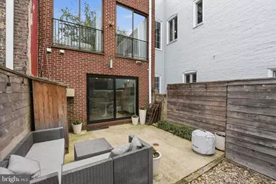 822 Constitution Avenue NE, Washington, DC 20002 - Photo 27