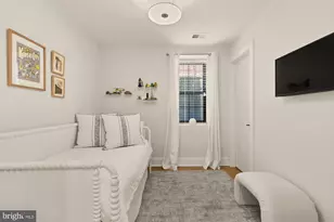 2630 39th St NW, Washington, DC 20007 - Photo 23