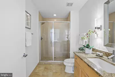 811 4th Street NW #419, Washington, DC 20001 - Photo 25