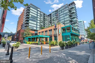 164 G Street SW #144, Washington, DC 20024 - Photo 43