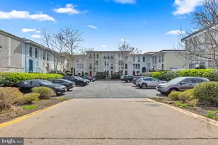 164 G St SW, Washington, DC 20024 - Photo 39