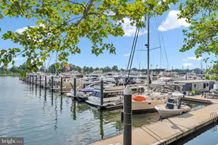 164 G St SW, Washington, DC 20024 - Photo 47