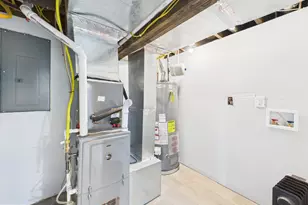 4161 Alabama Ave SE, Washington, DC 20019 - Photo 33