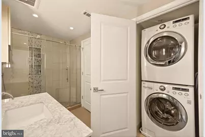 555 Massachusetts Avenue NW #1319, Washington, DC 20001 - Photo 5