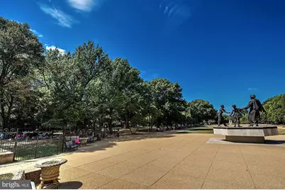 13 15th Street SE, Washington, DC 20003 - Photo 35