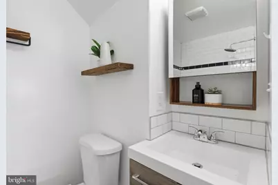 13 15th Street SE, Washington, DC 20003 - Photo 13