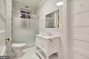 2137 R St NW, Washington, DC 20008 - Photo 27