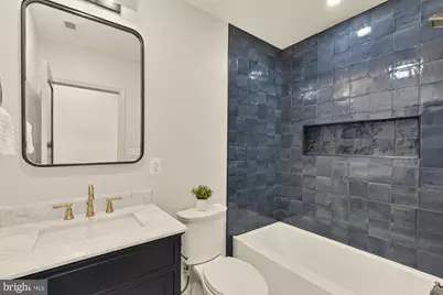 4415 Volta Place NW, Washington, DC 20007 - Photo 19