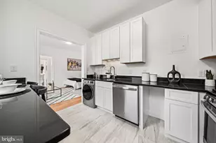 105 6th St SE, Washington, DC 20003 - Photo 9