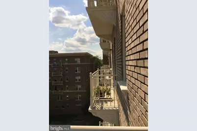 1308 Clifton Street NW #404, Washington, DC 20009 - Photo 9