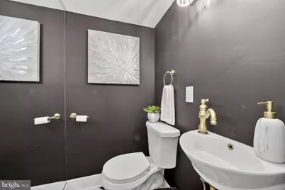 16 Q Street NE, Washington, DC 20002 - Photo 9