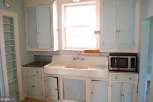 4619 47th St NW, Washington, DC 20016 - Photo 5