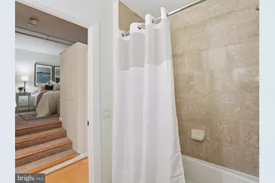 811 4th Street NW #402, Washington, DC 20001 - Photo 13