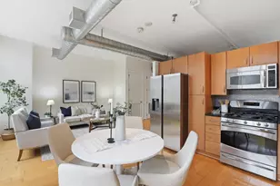 811 4th St NW, Washington, DC 20001 - Photo 3