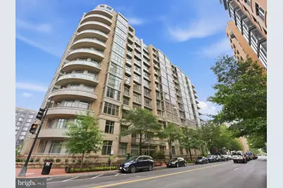 811 4th Street NW #402, Washington, DC 20001 - Photo 25