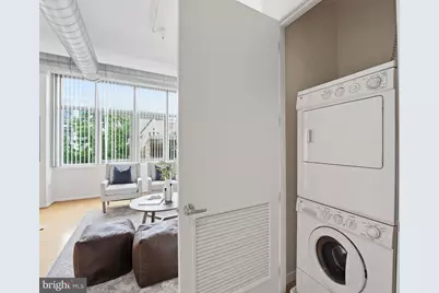 811 4th Street NW #402, Washington, DC 20001 - Photo 11