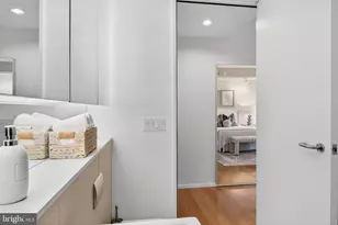 925 H St NW, Washington, DC 20001 - Photo 35