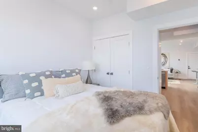 1012 17th Place NE #7, Washington, DC 20002 - Photo 9