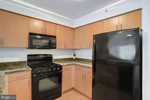 1000 New Jersey Ave SE, Washington, DC 20003 - Photo 9