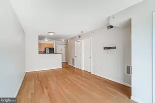 1000 New Jersey Ave SE, Washington, DC 20003 - Photo 7
