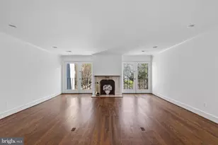 306 9th St SE, Washington, DC 20003 - Photo 21