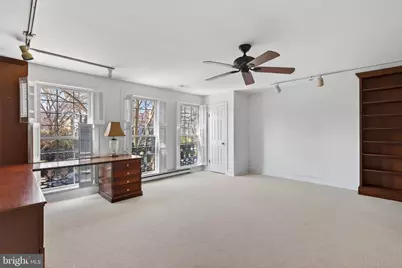 306 9th Street SE, Washington, DC 20003 - Photo 27