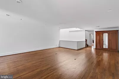 306 9th Street SE, Washington, DC 20003 - Photo 25