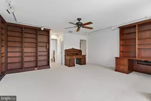 306 9th St SE, Washington, DC 20003 - Photo 29
