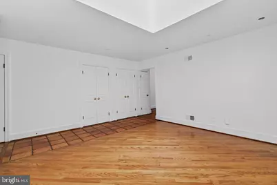 306 9th Street SE, Washington, DC 20003 - Photo 13