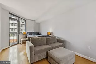 1117 10th St NW, Washington, DC 20001 - Photo 7